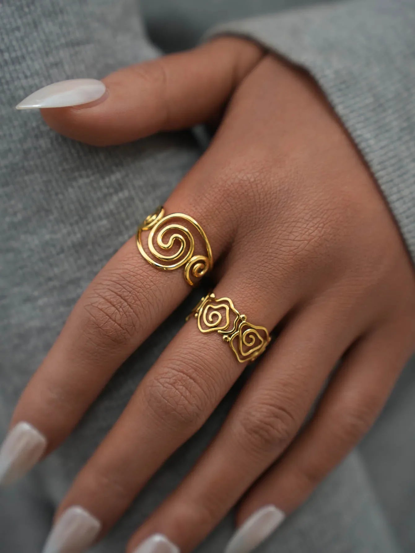 AURORA SPIRAL RING