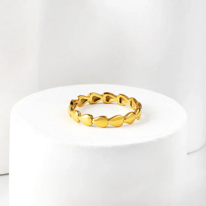 AMORA HEART RING