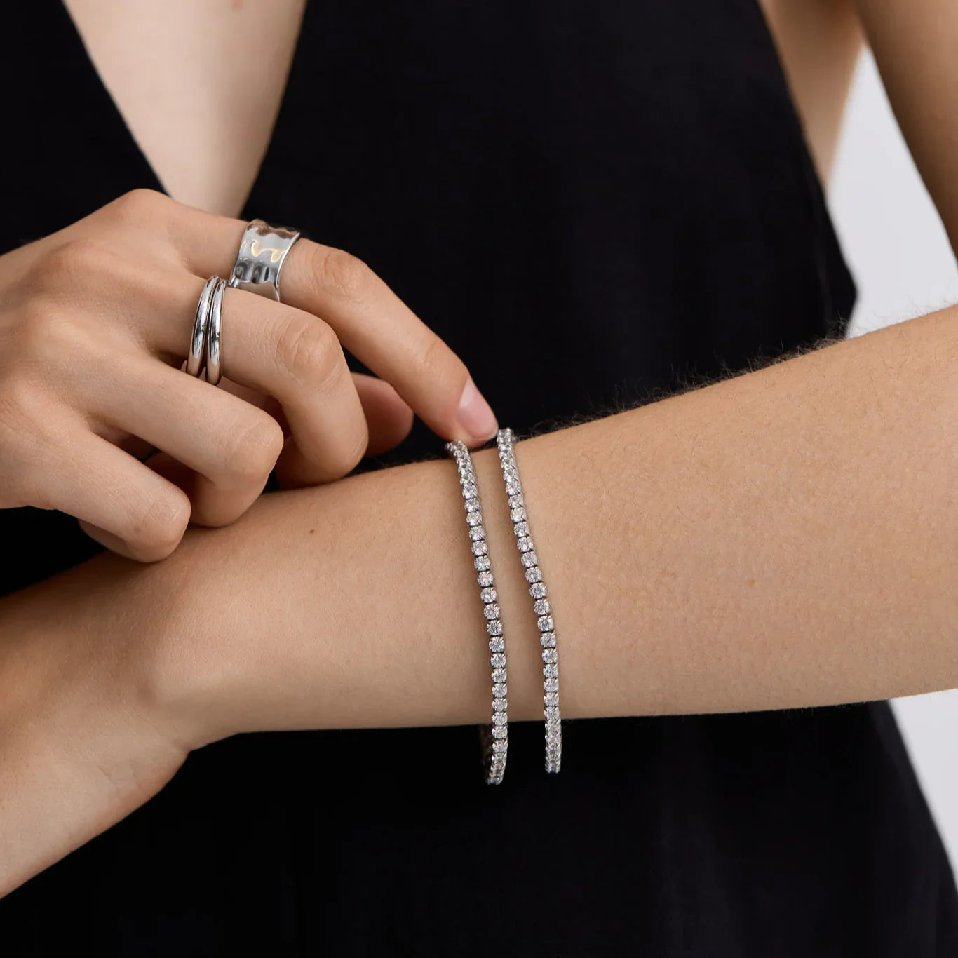 Timeless Halo Silver Tennis Bracelet Dazzling Brilliant Stones Elegant Everyday Sparkle