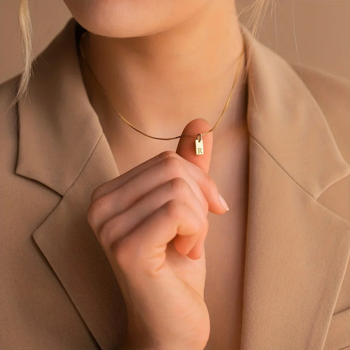 GOLD LETTER ENVELOPE A-Z NECKLACE