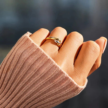 TRINITY TWIST RING