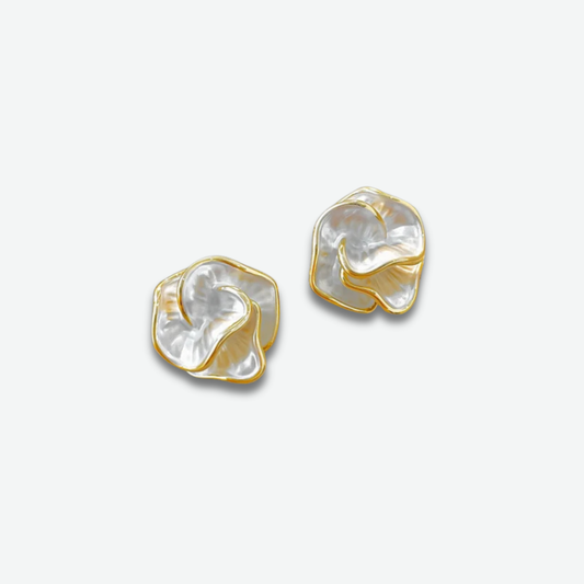 MOTHER OF PEARL BLOOM STUD EARRINGS